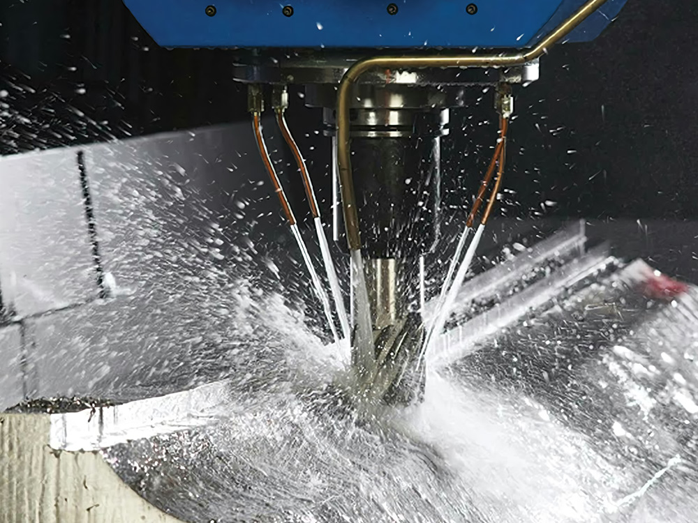 Semi-synthetic cutting fluids