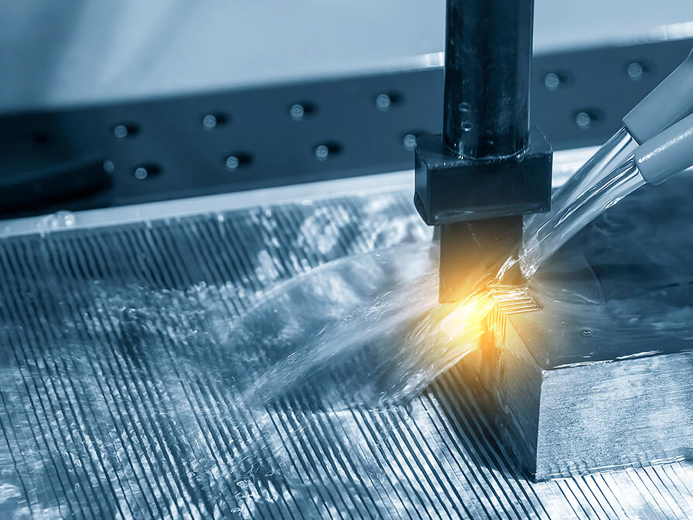 Semi-synthetic cutting fluids